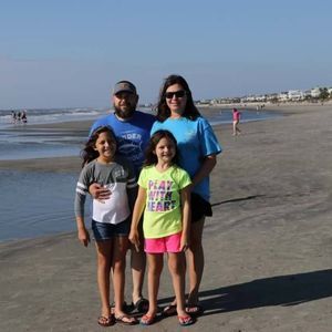 Meet your Posher, Carla